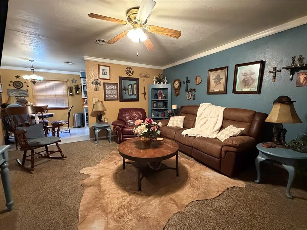 Photo 5 — 1110 N Grant Street, Cordell, OK 73632