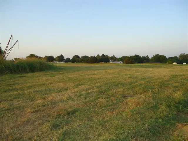 Photo 3 — 42608 Bob Crouch Road, Tecumseh, OK 74873
