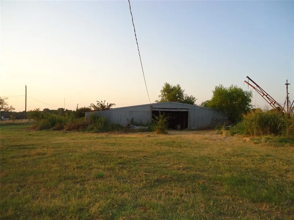 Photo 8 — 42608 Bob Crouch Road, Tecumseh, OK 74873