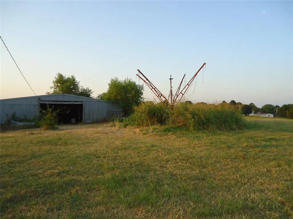 Photo 9 — 42608 Bob Crouch Road, Tecumseh, OK 74873