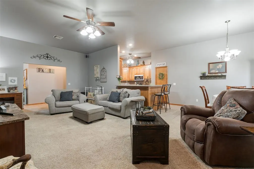 Photo 5 — 8751 W Simpson Road, Edmond, OK 73025
