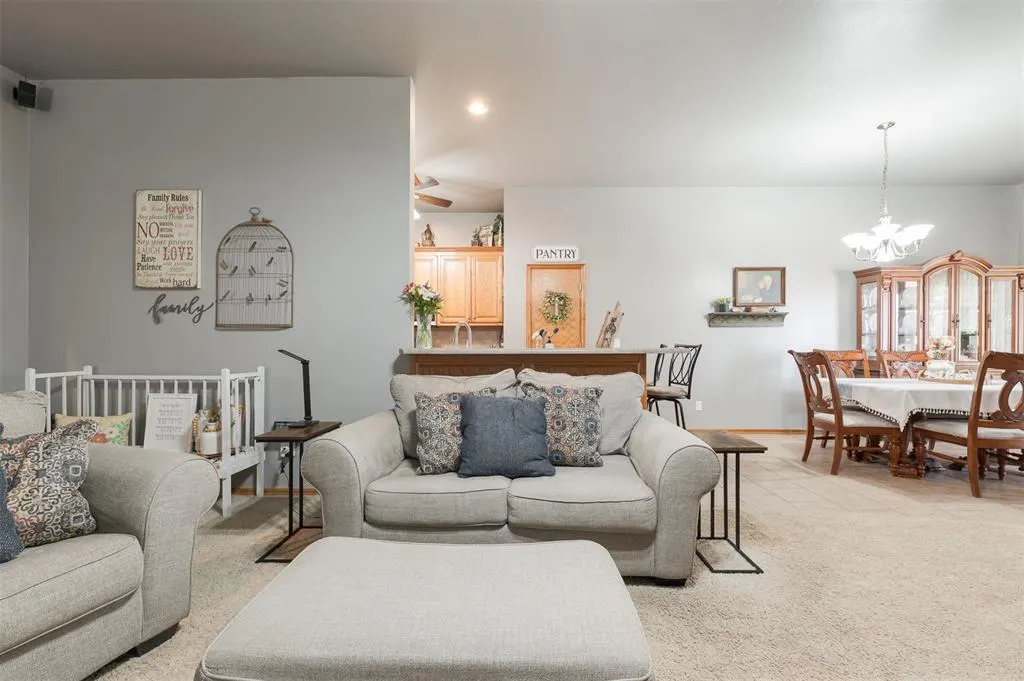 Photo 6 — 8751 W Simpson Road, Edmond, OK 73025