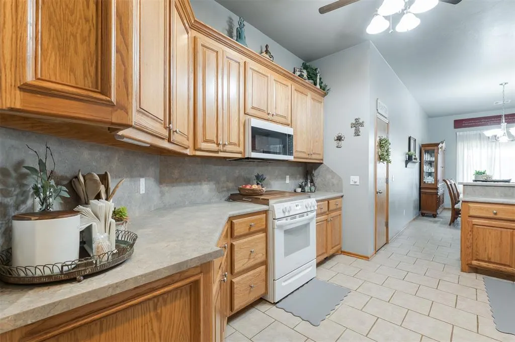 Photo 15 — 8751 W Simpson Road, Edmond, OK 73025