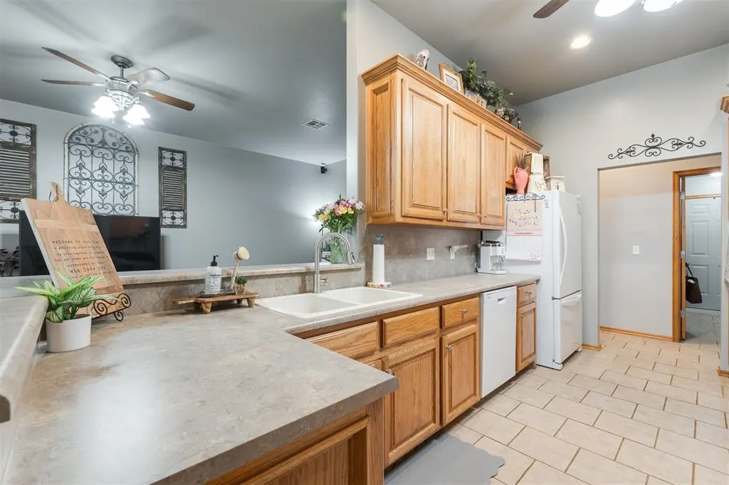 Photo 16 — 8751 W Simpson Road, Edmond, OK 73025