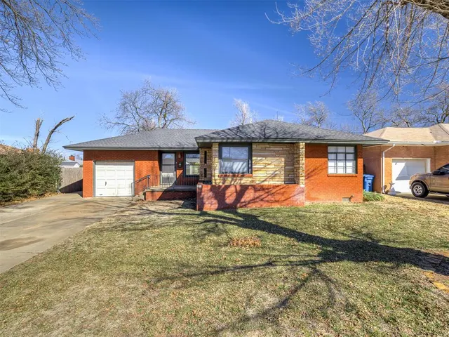 Front exterior — 237 W Rose Drive, Midwest City, OK 73110