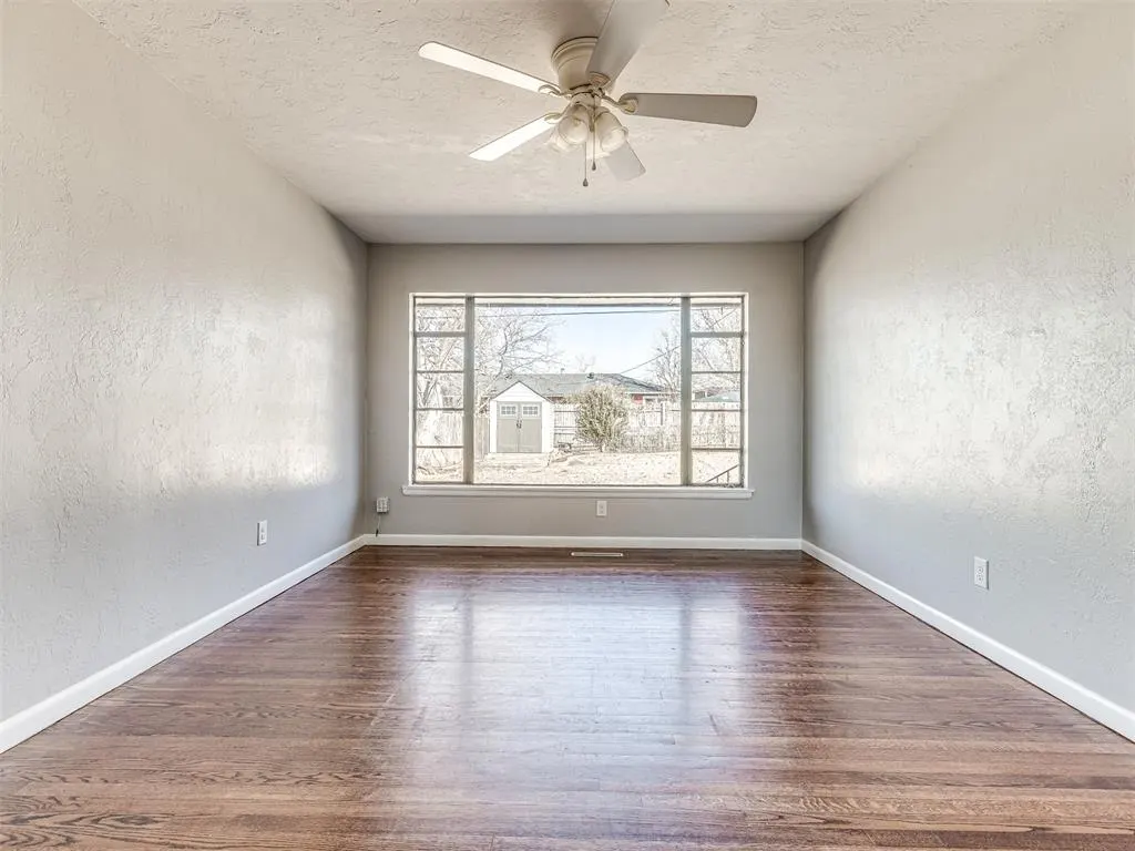Photo 13 — 237 W Rose Drive, Midwest City, OK 73110