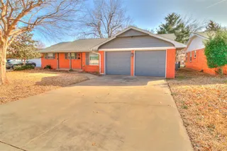 Sold home at 3204 NW 35th Street