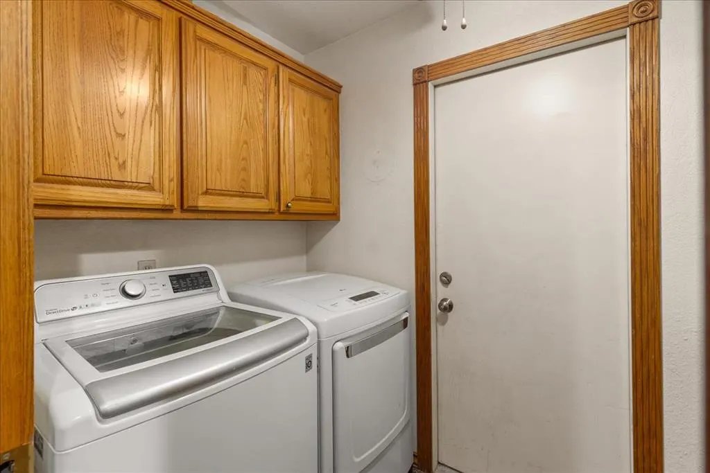 Photo 24 — 1014 N Marion Avenue, Hinton, OK 73047
