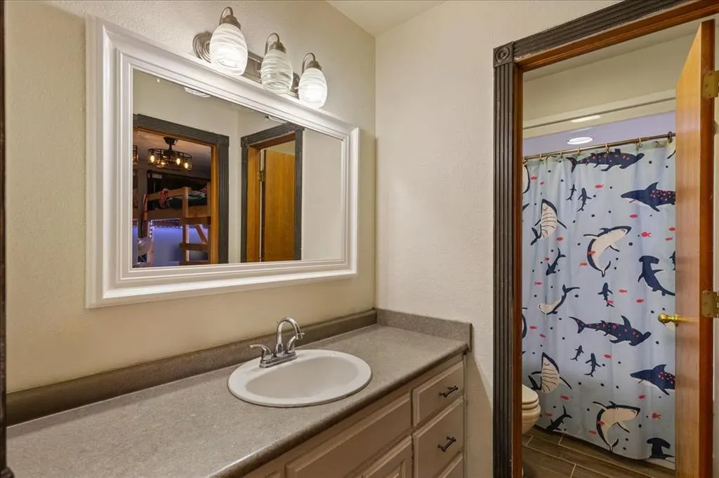 Photo 28 — 1014 N Marion Avenue, Hinton, OK 73047