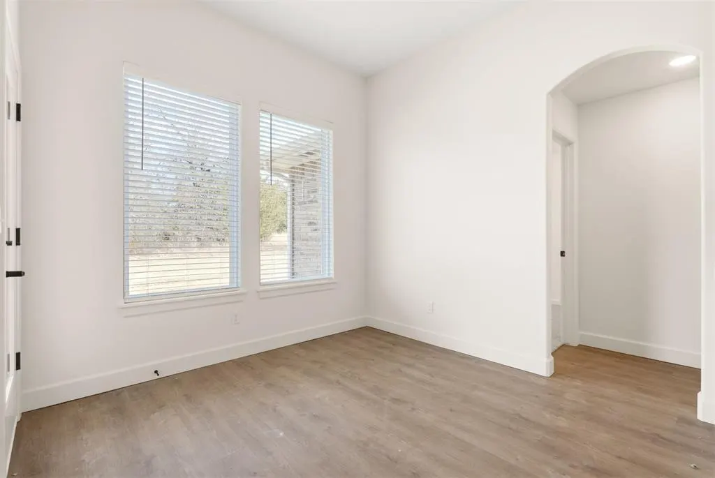Photo 31 — 12044 Bentley Drive, Guthrie, OK 73044