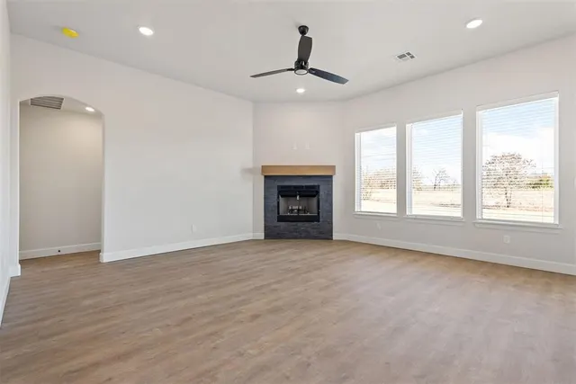 Photo 5 — 12074 Bentley Drive, Guthrie, OK 73044