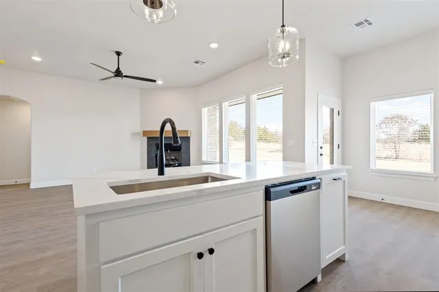Photo 6 — 12074 Bentley Drive, Guthrie, OK 73044