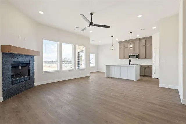 Photo 8 — 12074 Bentley Drive, Guthrie, OK 73044