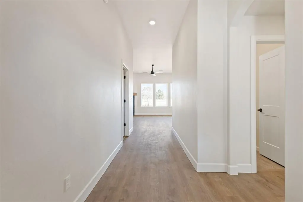Photo 10 — 12074 Bentley Drive, Guthrie, OK 73044
