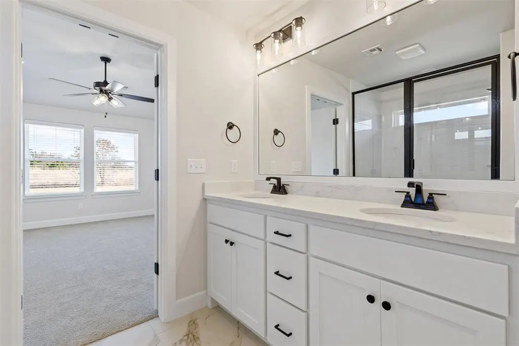 Photo 26 — 12074 Bentley Drive, Guthrie, OK 73044