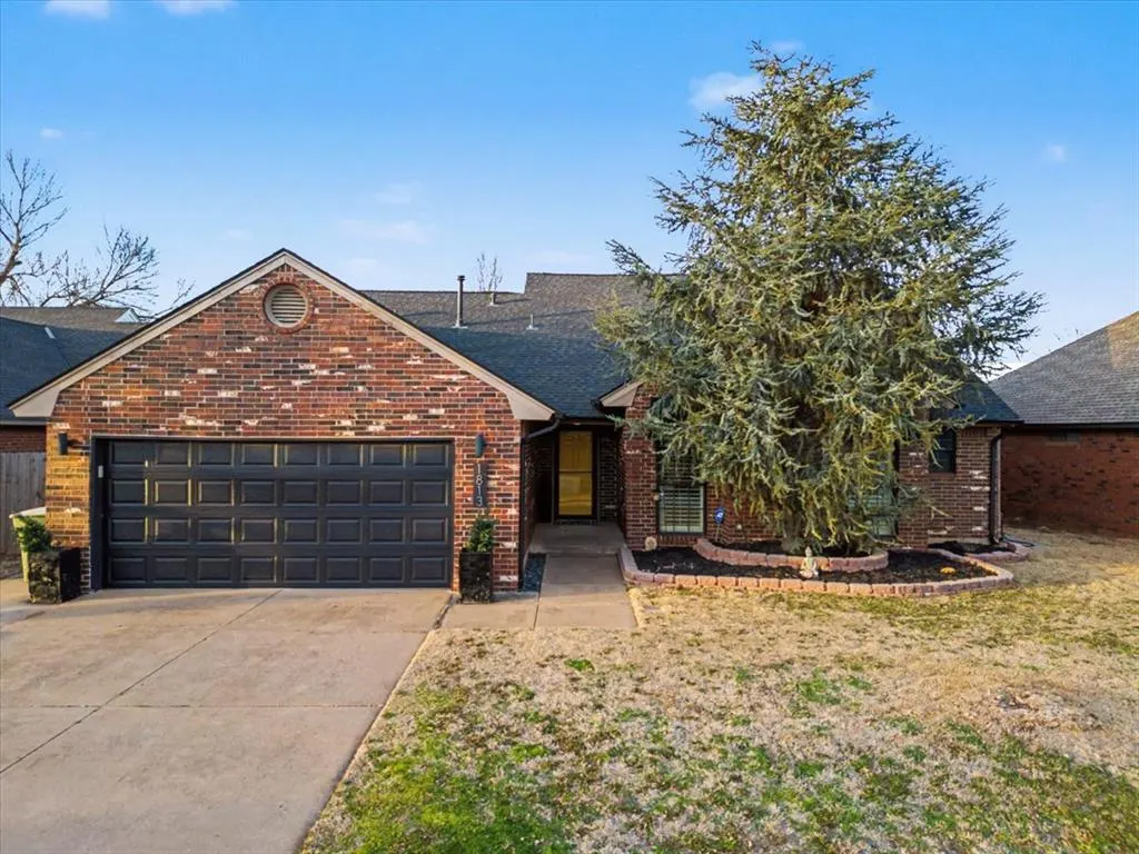Front exterior — 1813 Victoria Drive, Edmond, OK 73003