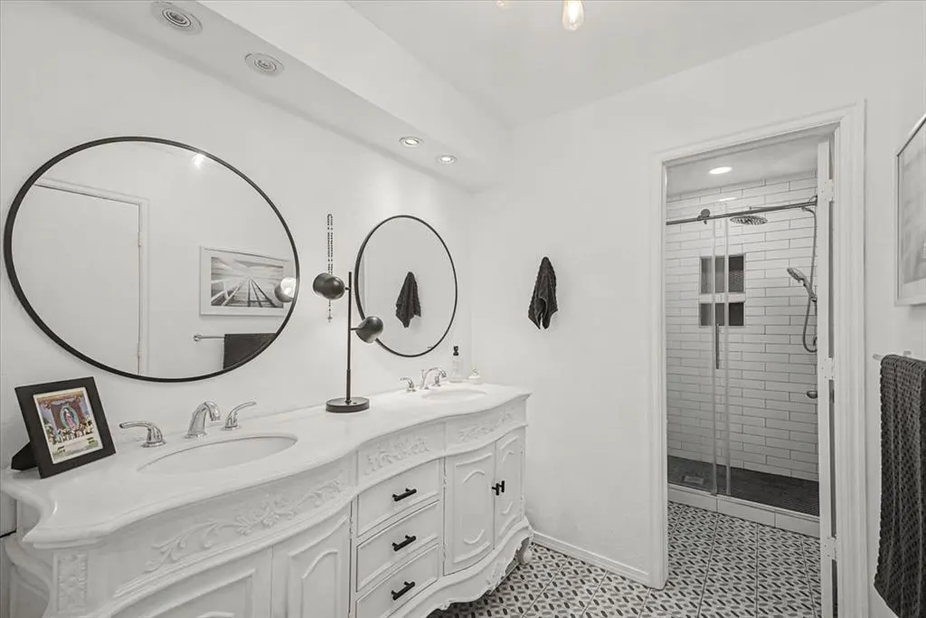 Photo 27 — 1813 Victoria Drive, Edmond, OK 73003