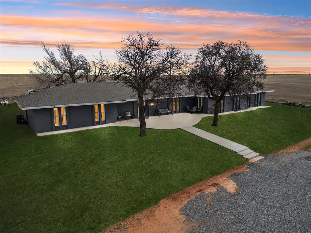 Front exterior — 29023 County Street 2560, Fort Cobb, OK 73038