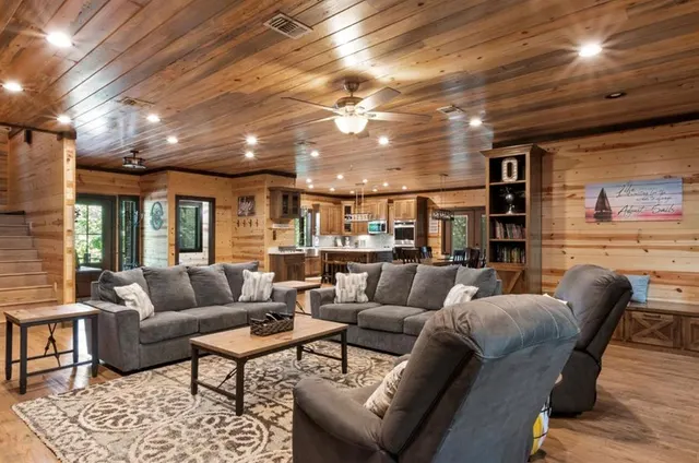 Photo 8 — 224 PINE FOREST Trail, Broken Bow, OK 74728