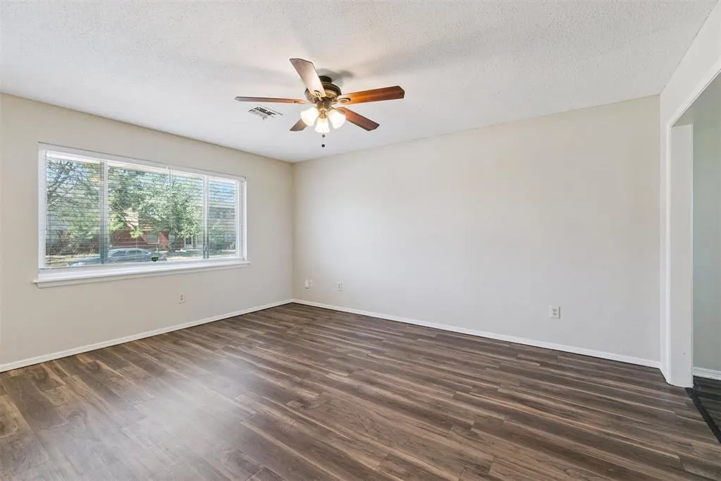 Photo 12 — 2616 Elwood Drive 2614-2616, Edmond, OK 73013