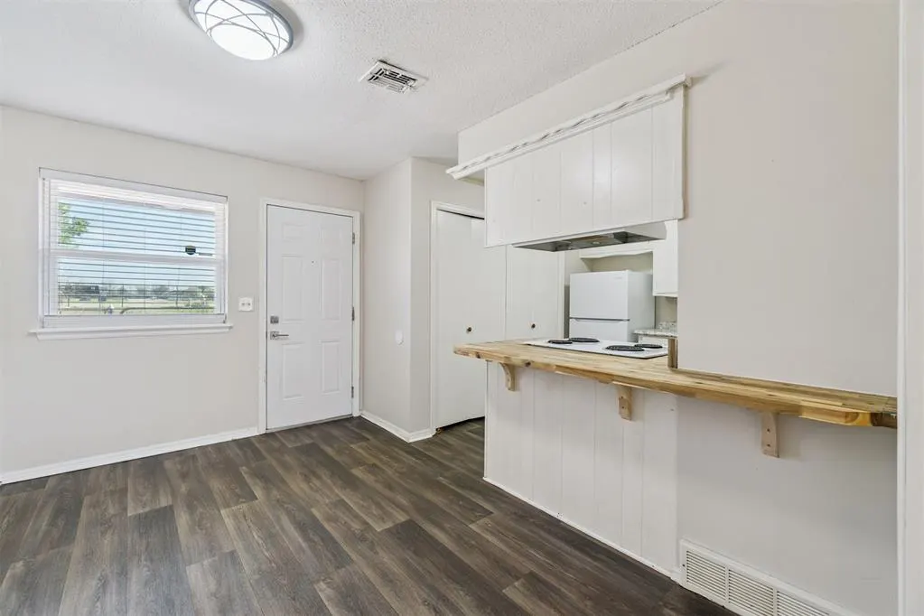 Photo 14 — 2616 Elwood Drive 2614-2616, Edmond, OK 73013