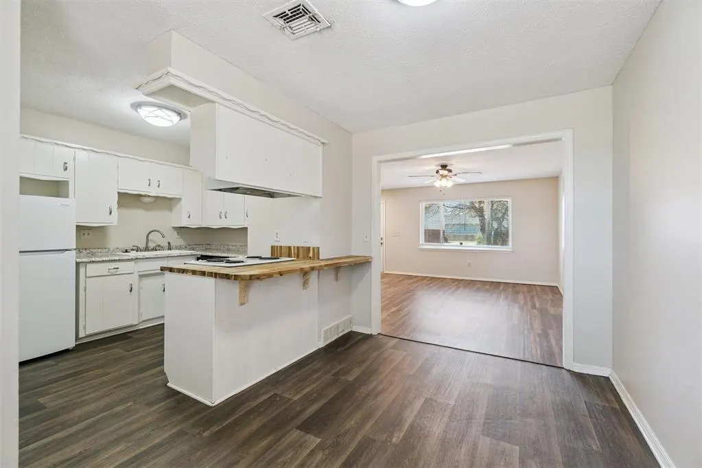 Photo 15 — 2616 Elwood Drive 2614-2616, Edmond, OK 73013