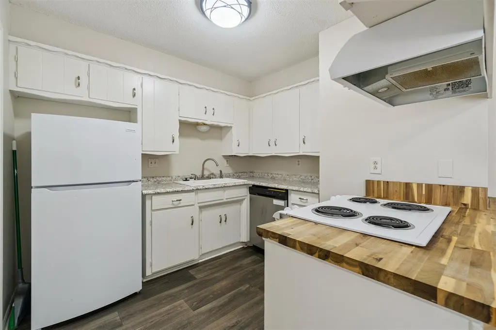 Photo 19 — 2616 Elwood Drive 2614-2616, Edmond, OK 73013