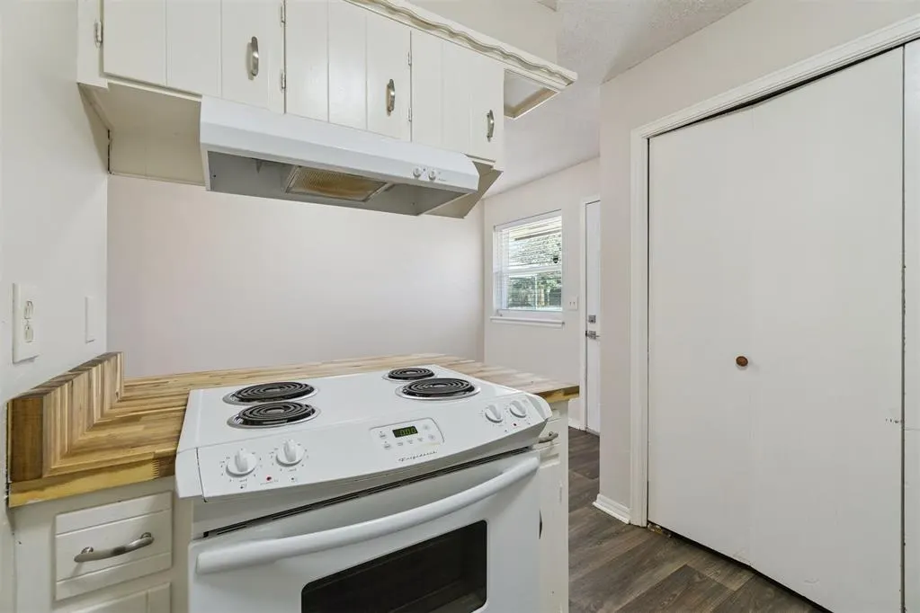 Photo 22 — 2616 Elwood Drive 2614-2616, Edmond, OK 73013