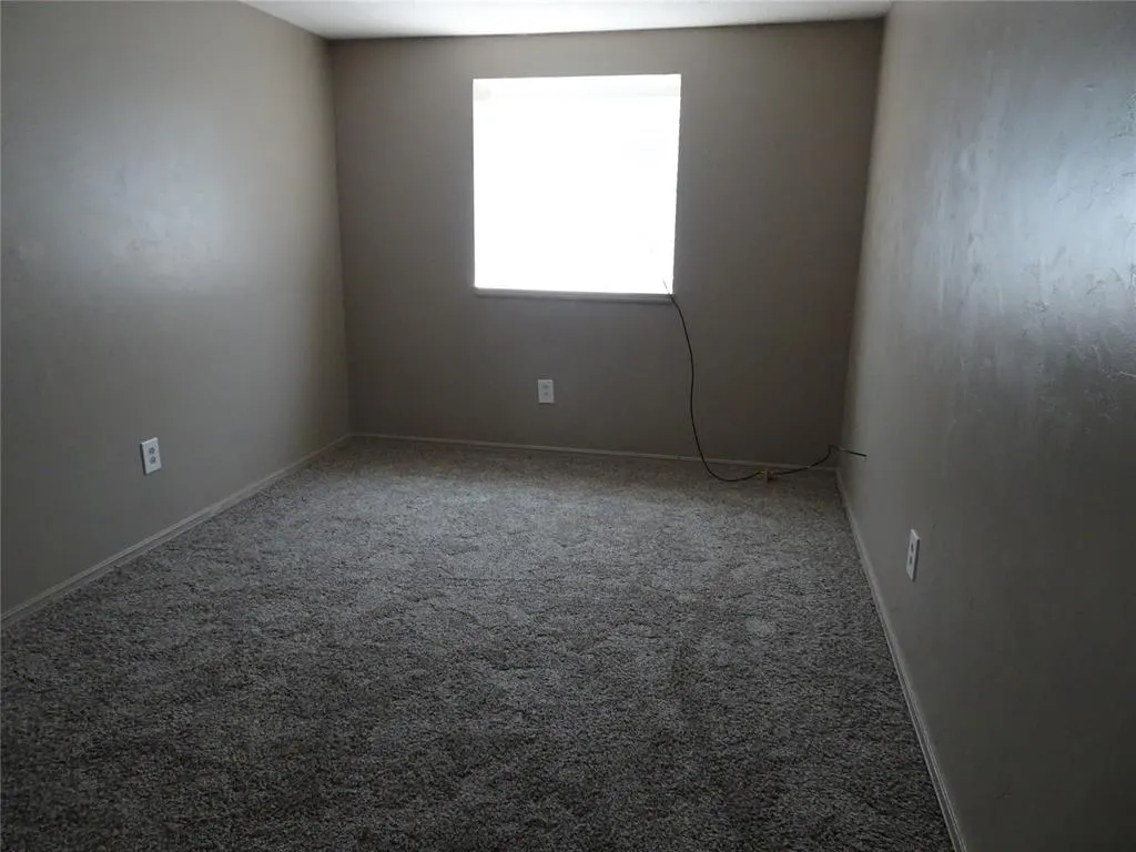 Photo 42 — 2616 Elwood Drive 2614-2616, Edmond, OK 73013
