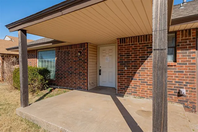 Photo 3 — 2613 SW 97th Street, Oklahoma City, OK 73159