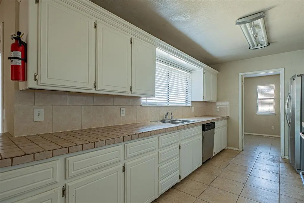 Photo 17 — 2613 SW 97th Street, Oklahoma City, OK 73159