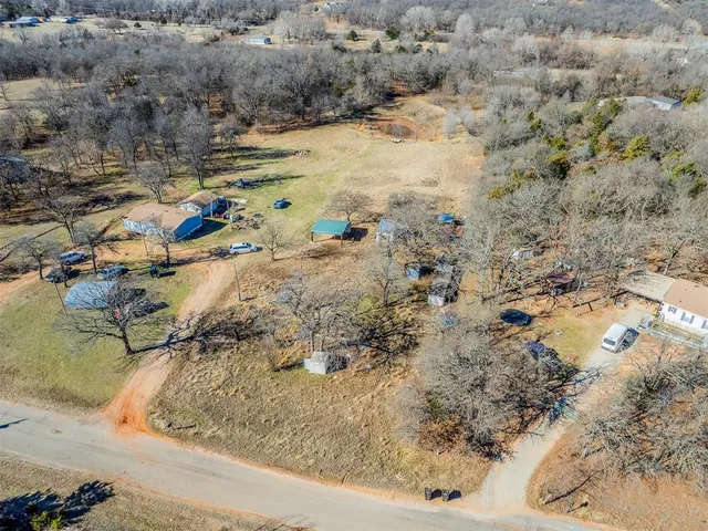 Photo 6 — 7601 Ridge Road, Harrah, OK 73045