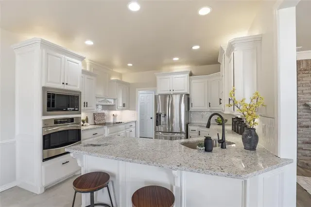 Photo 4 — 22400 N Meridian Avenue, Edmond, OK 73025