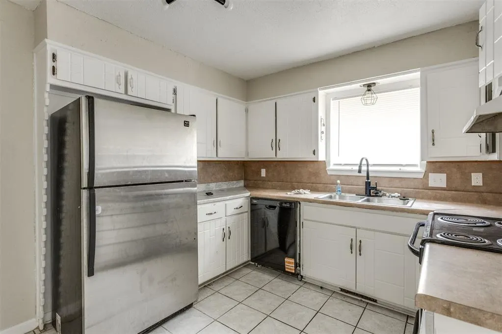 Photo 3 — 6813 N Lancer Lane, Oklahoma City, OK 73132