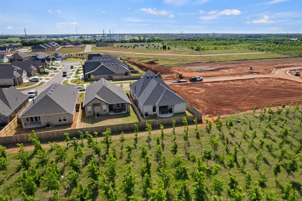 Photo 34 — 16217 Blackberry Farm Road, Edmond, OK 73013