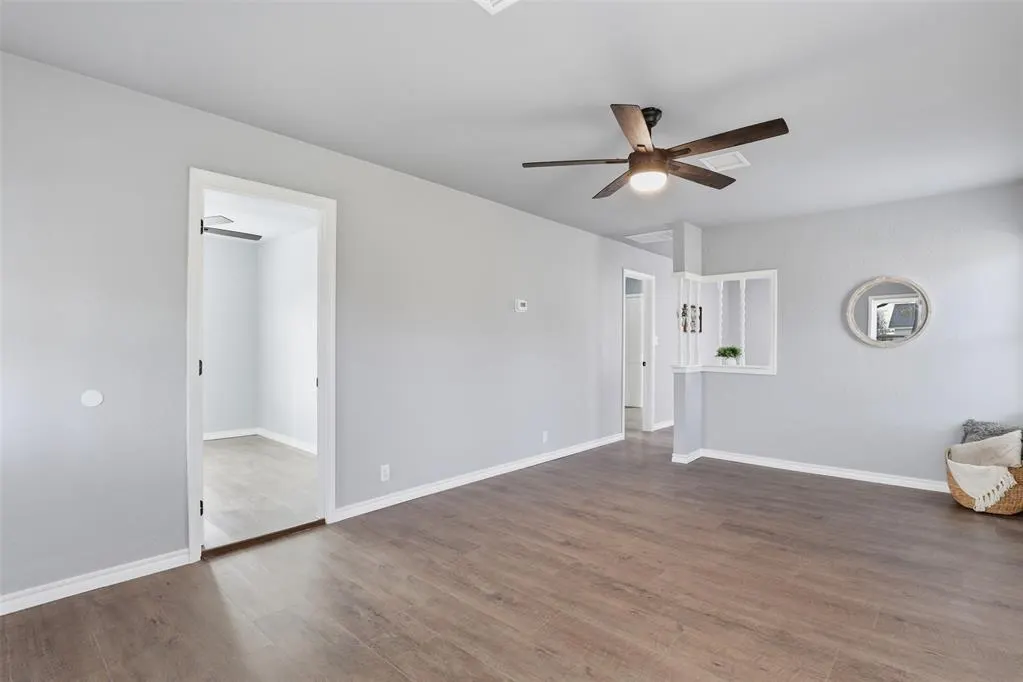 Photo 8 — 404 S 3rd Avenue, Stroud, OK 74079