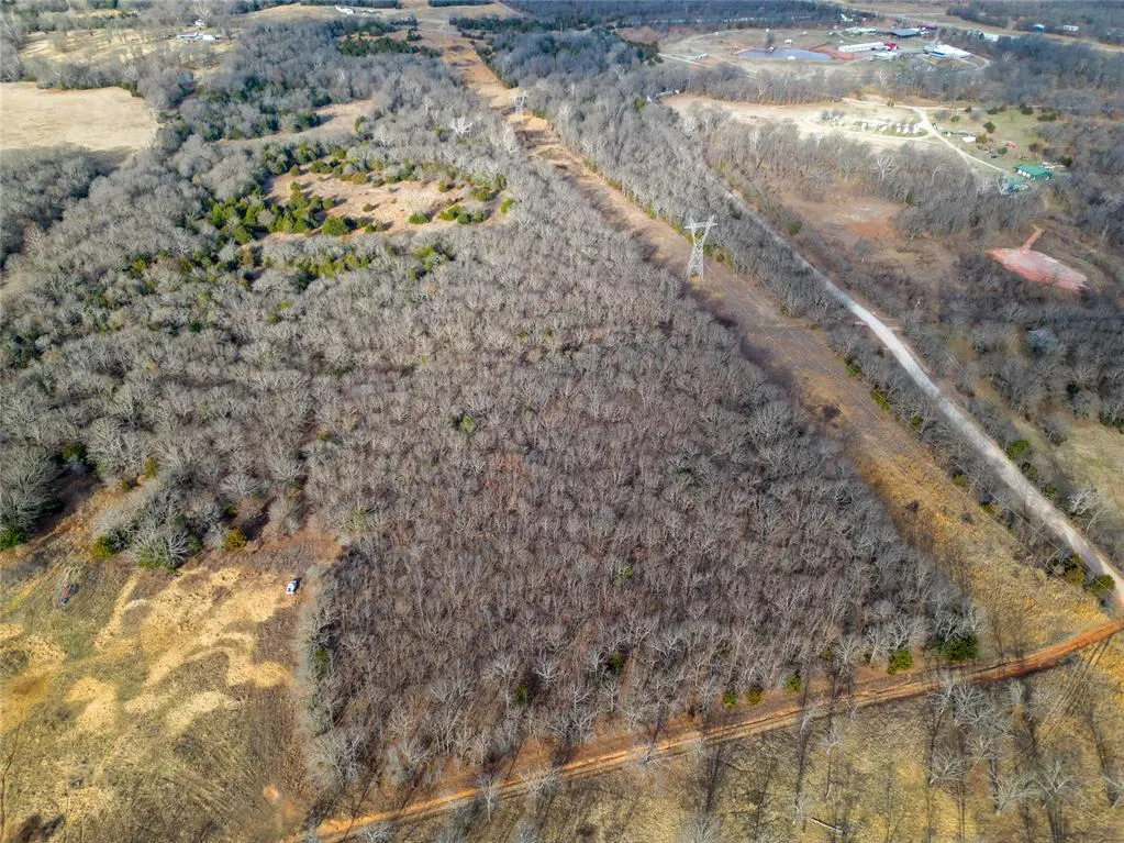 Photo 3 — E 850 Road, Stroud, OK 74079