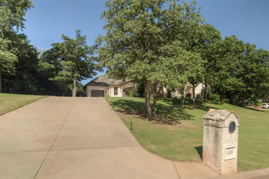 Photo 3 — 14403 Bella Terra Way, Edmond, OK 73034