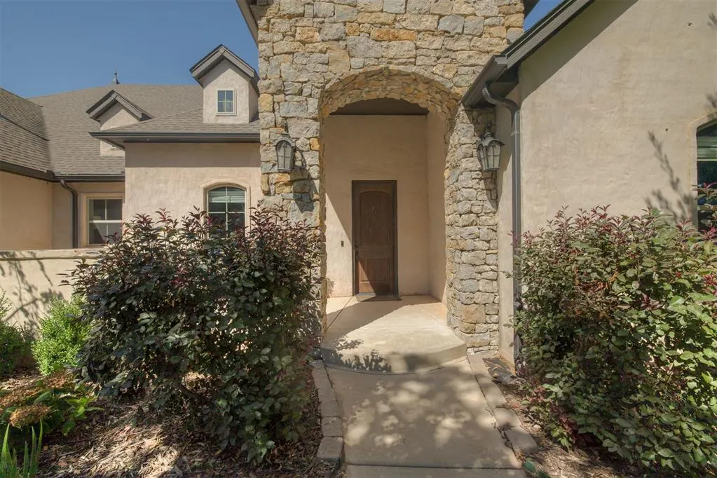 Photo 10 — 14403 Bella Terra Way, Edmond, OK 73034