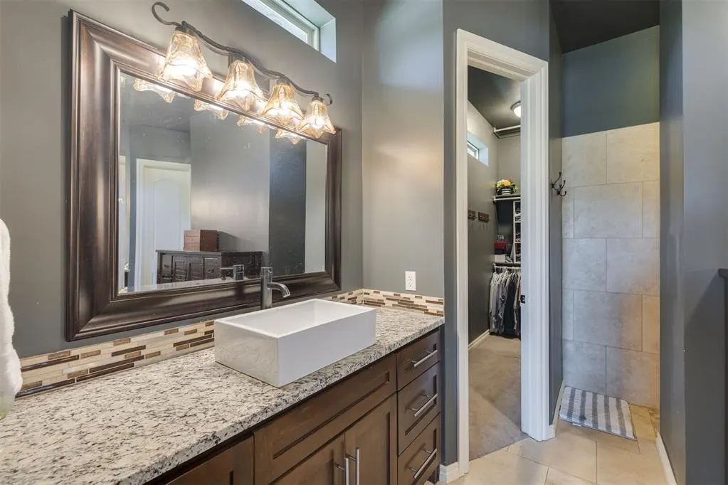 Photo 35 — 14403 Bella Terra Way, Edmond, OK 73034