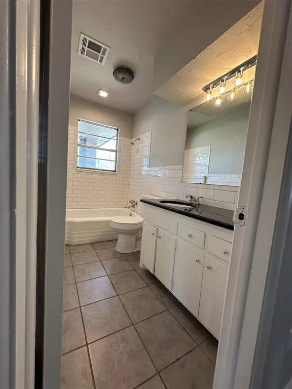 Photo 6 — 904 Westchester Drive, Oklahoma City, OK 73114