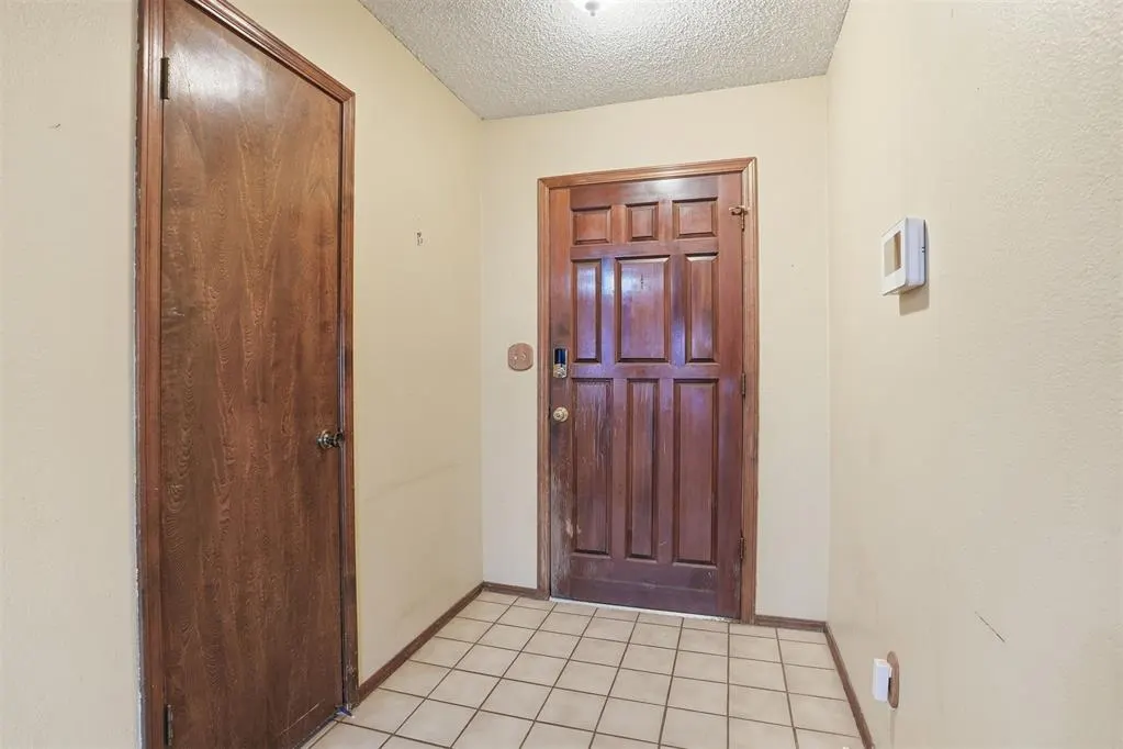 Photo 9 — 110 Peggy Drive, Elk City, OK 73644