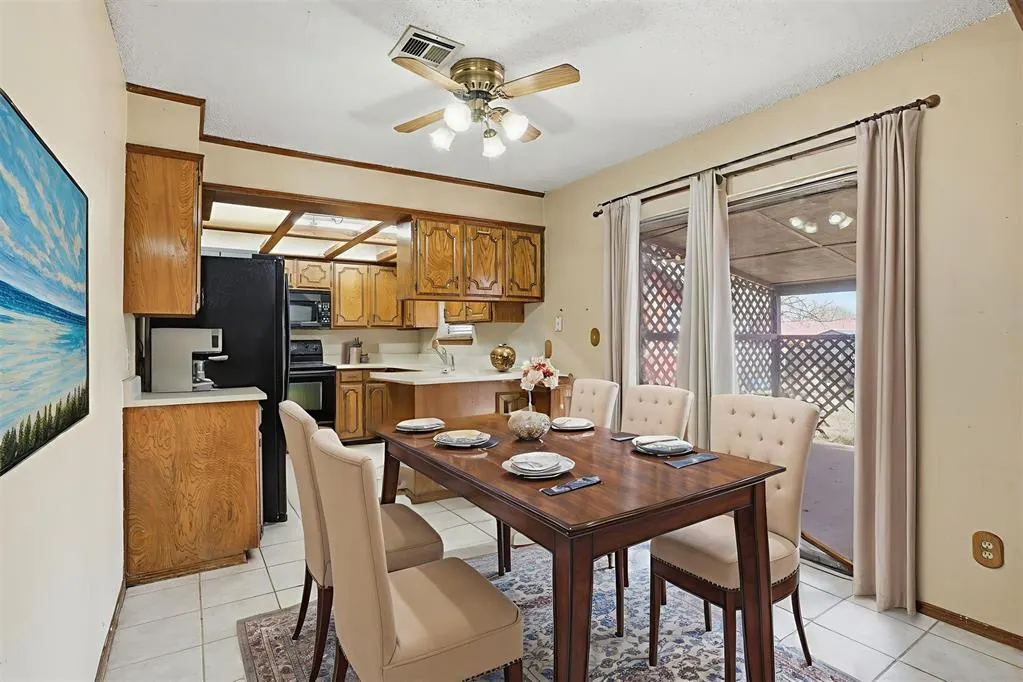 Photo 12 — 110 Peggy Drive, Elk City, OK 73644