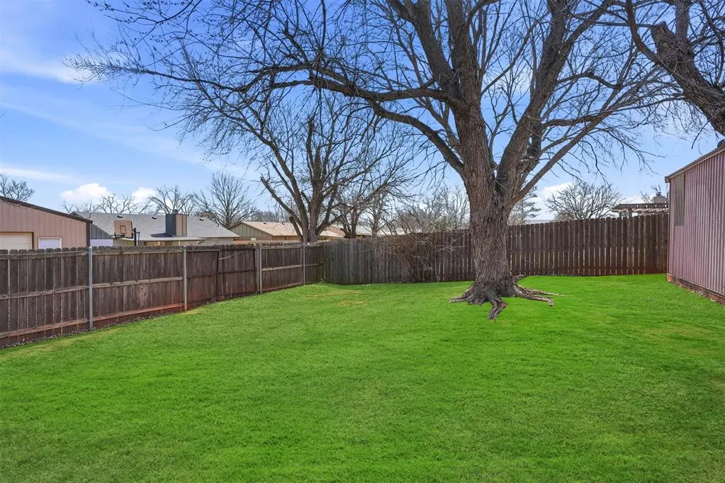 Photo 36 — 110 Peggy Drive, Elk City, OK 73644