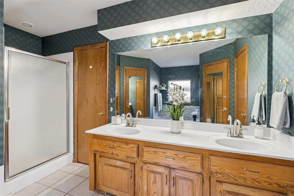 Photo 20 — 600 Fox Hunt Lane, Edmond, OK 73003