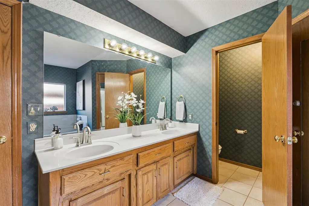 Photo 21 — 600 Fox Hunt Lane, Edmond, OK 73003