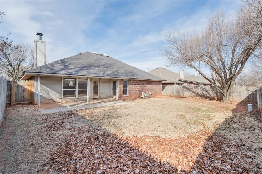 Photo 36 — 600 Fox Hunt Lane, Edmond, OK 73003