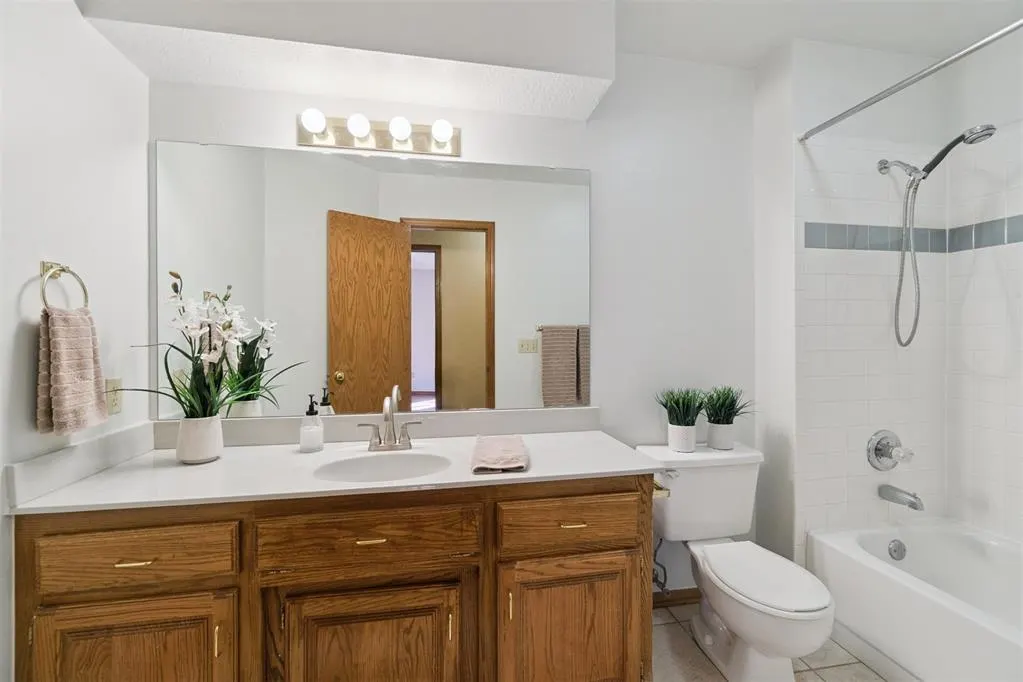 Photo 27 — 600 Fox Hunt Lane, Edmond, OK 73003