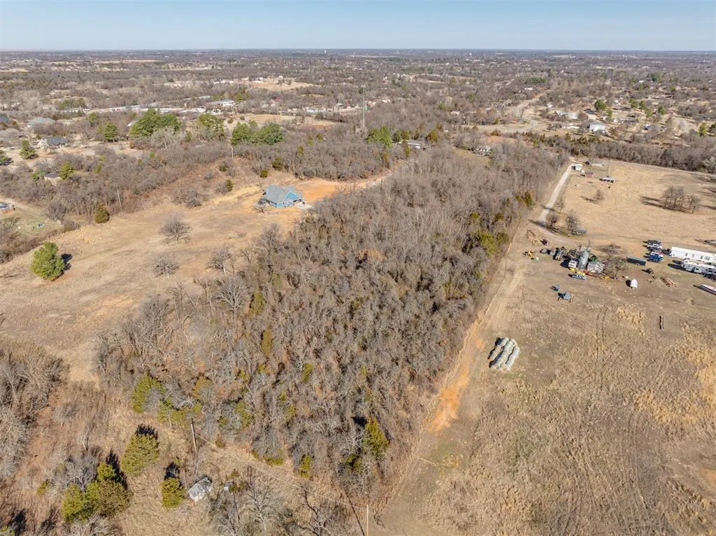 Photo 13 — 14536 SE 29th Place, Choctaw, OK 73020