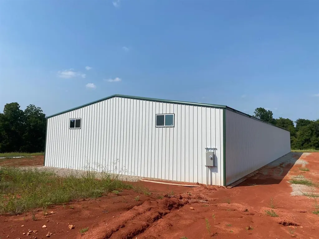 Photo 5 — 37267 N OK- 59 Highway, Byars, OK 74873